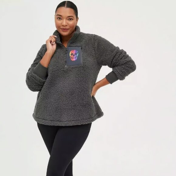 Women Coats & jackets Fleece jacket Torrid Fleece Jackets - Picture 4 of 5